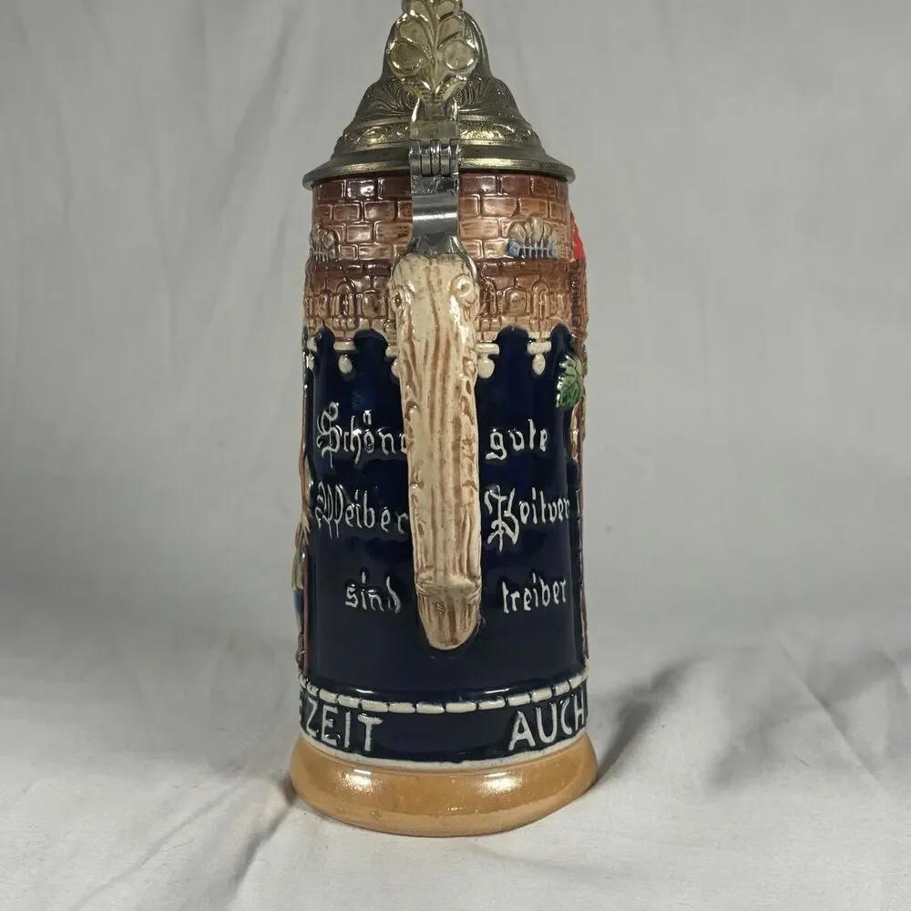 W. Gehmann German Beer Stein Pewter Lid Castle Scene Gute Zeitvertreiber